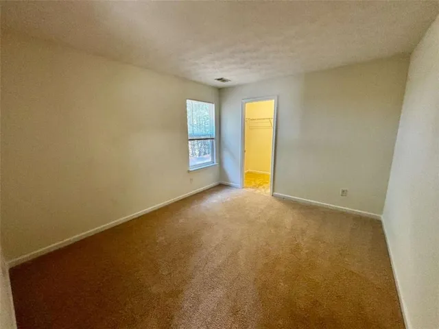 $2,200 | 2735 Meadow Trace Drive, Grayson, GA 30017