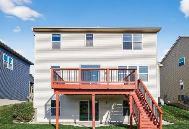 $529,000 | 6757 Urbandale Lane North, Maple Grove, MN 55311