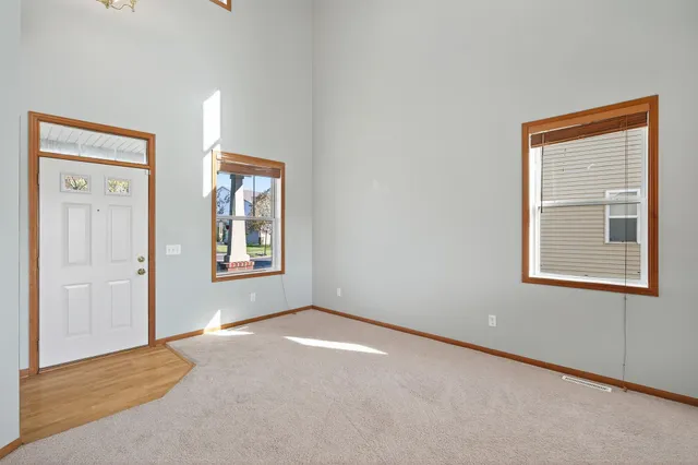 $529,000 | 6757 Urbandale Lane North, Maple Grove, MN 55311