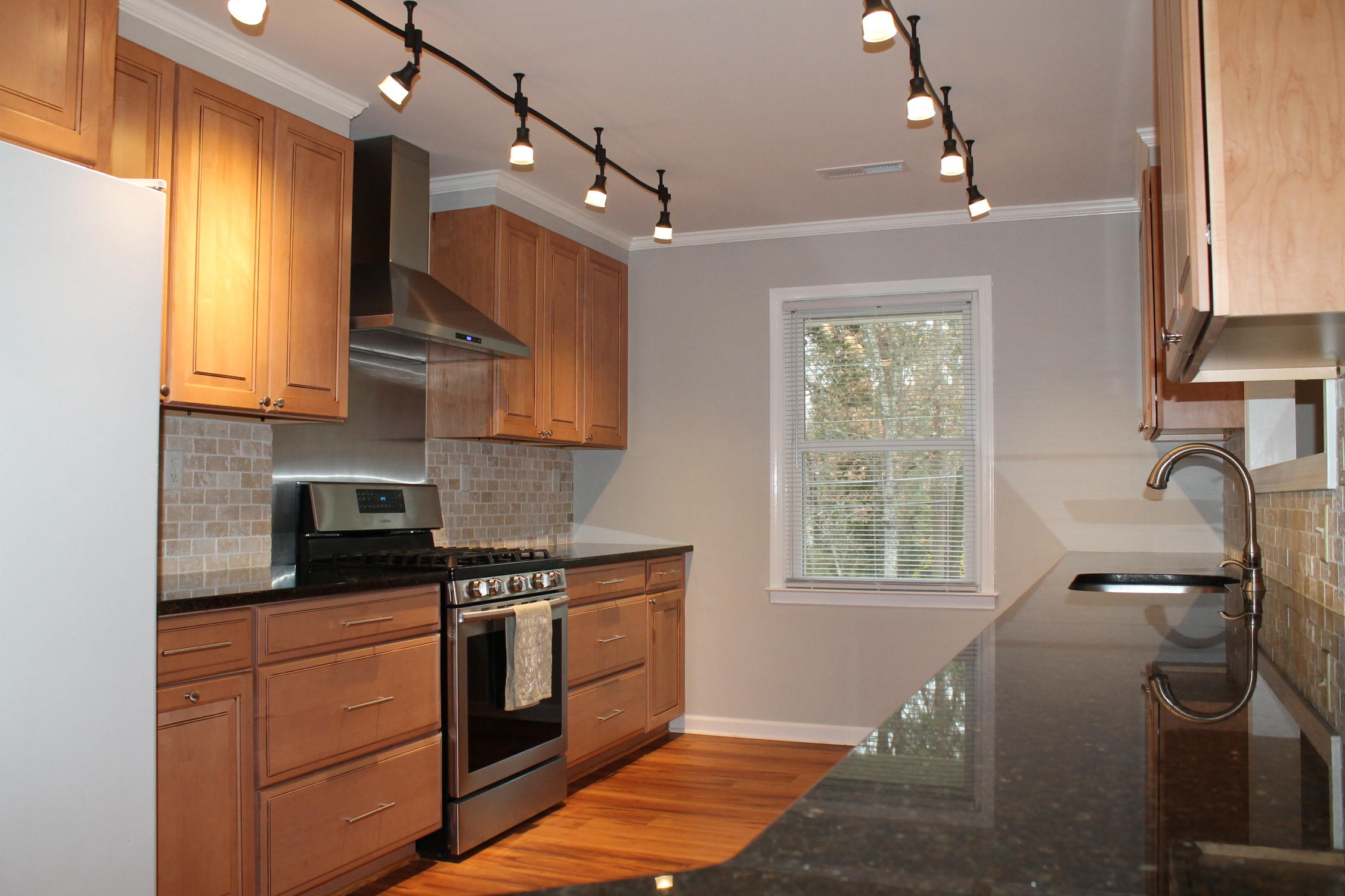 119 Live Oak Road Summerville, SC 29485 - Photo 10 of 35 IMG_9792