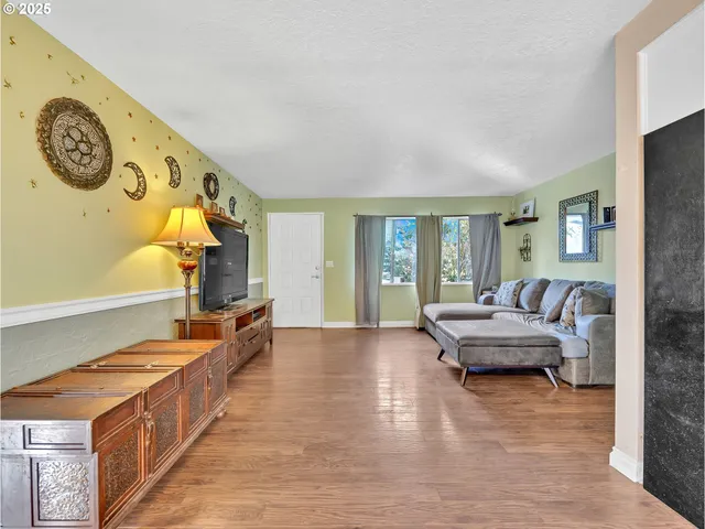 $455,000 | 38510 Bickford Street, Sandy, OR 97055