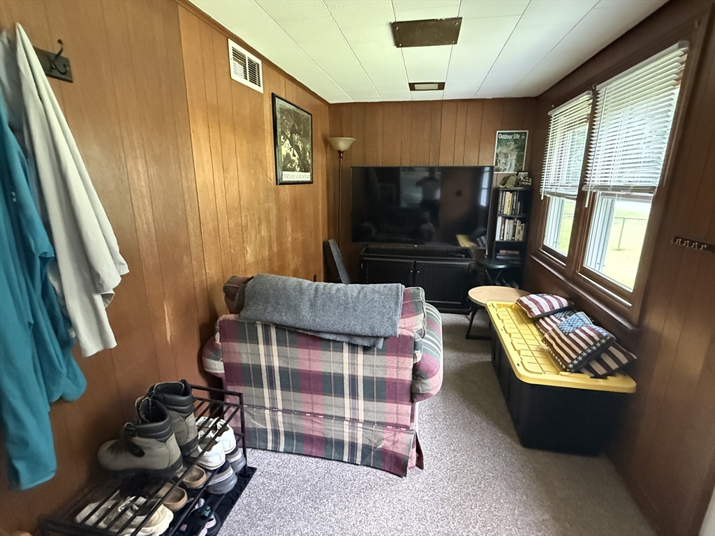 14 Kruger Road Hopkinton, MA 01748 - Photo 5 of 18 Gallery Image 5