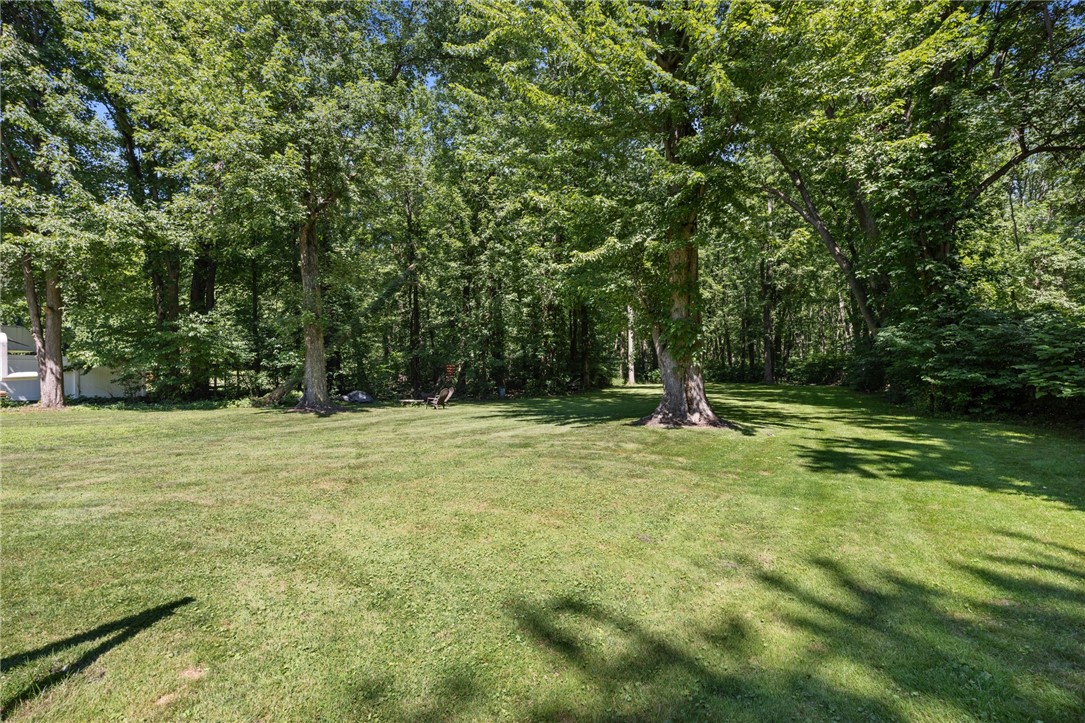 536 Moseley Road Perinton, NY 14450 - Photo 33 of 41