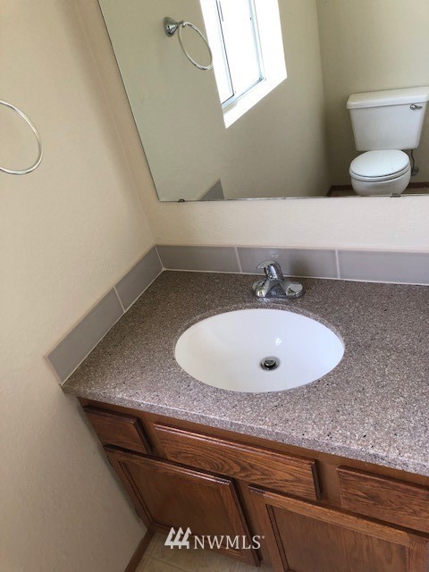 4403 Petersville Road Northeast Bremerton, WA 98310 - Photo 16 of 19 Gallery Image 16