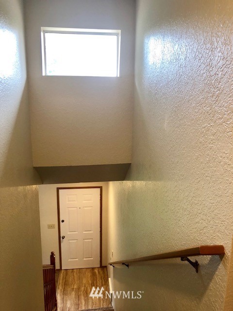 4403 Petersville Road Northeast Bremerton, WA 98310 - Photo 3 of 19 Gallery Image 3