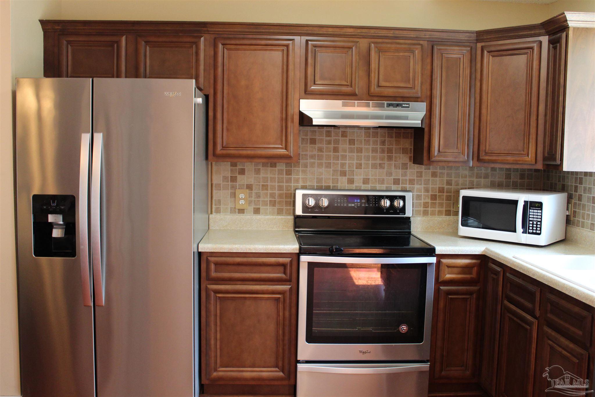 2129 Dog Track Road Pensacola, FL 32506 - Photo 4 of 16