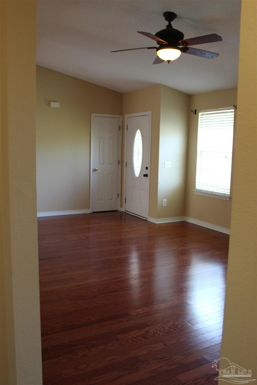 2129 Dog Track Road Pensacola, FL 32506 - Photo 8 of 16