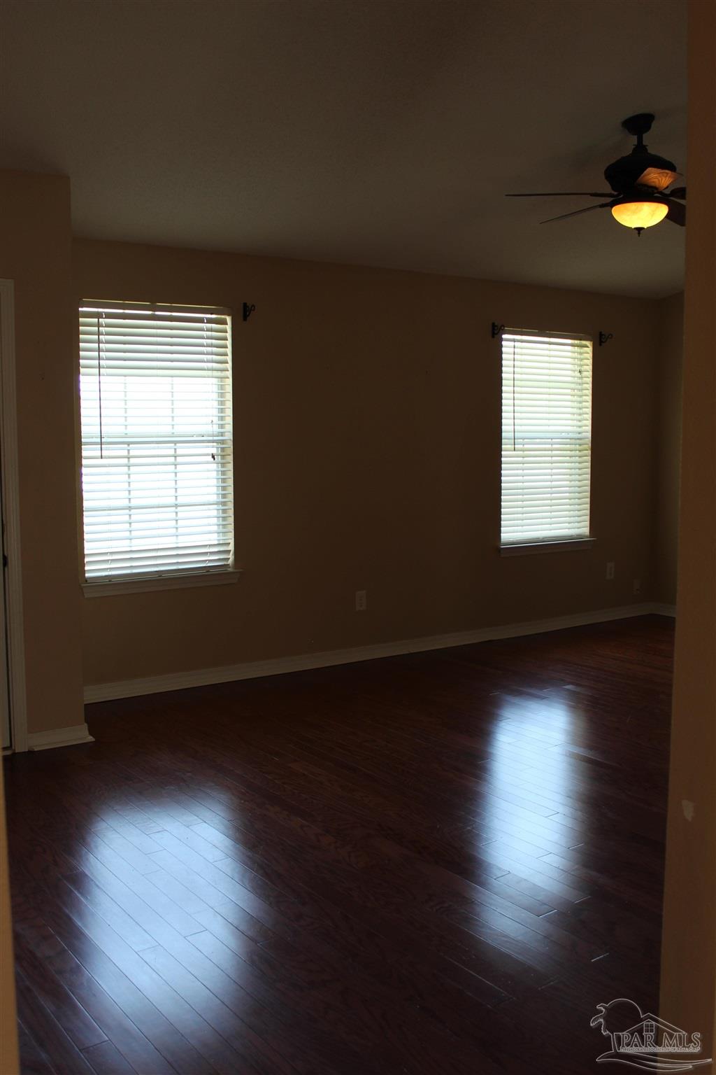2129 Dog Track Road Pensacola, FL 32506 - Photo 9 of 16