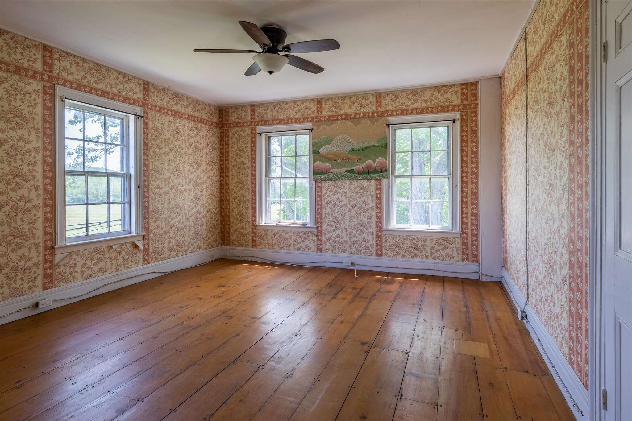 1324 Ferry Road Charlotte, VT 05445 - Photo 11 of 39 Gallery Image 11
