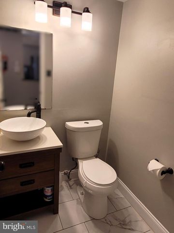 $475,000 | 426 Heatherwood Drive, Media, PA 19063