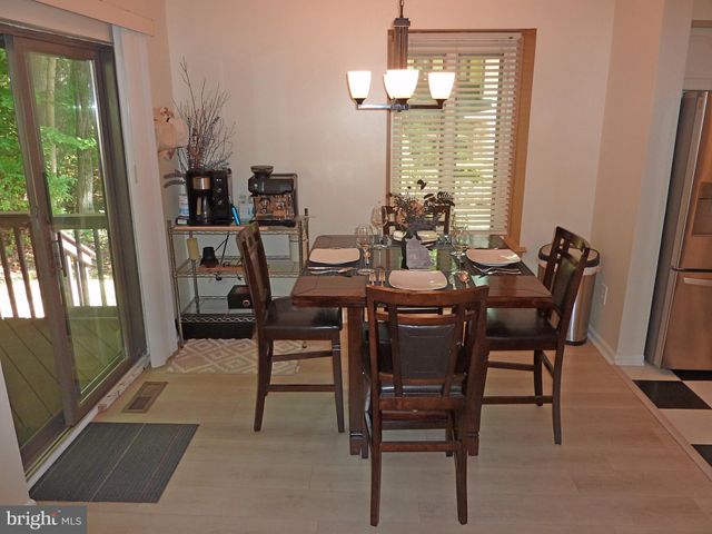 $475,000 | 426 Heatherwood Drive, Media, PA 19063