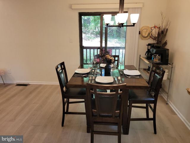 $475,000 | 426 Heatherwood Drive, Media, PA 19063