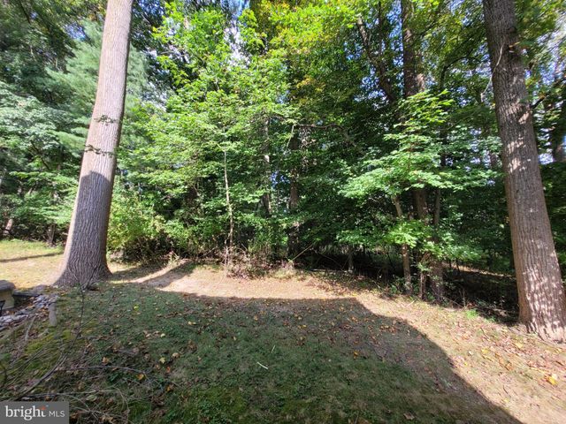 $475,000 | 426 Heatherwood Drive, Media, PA 19063