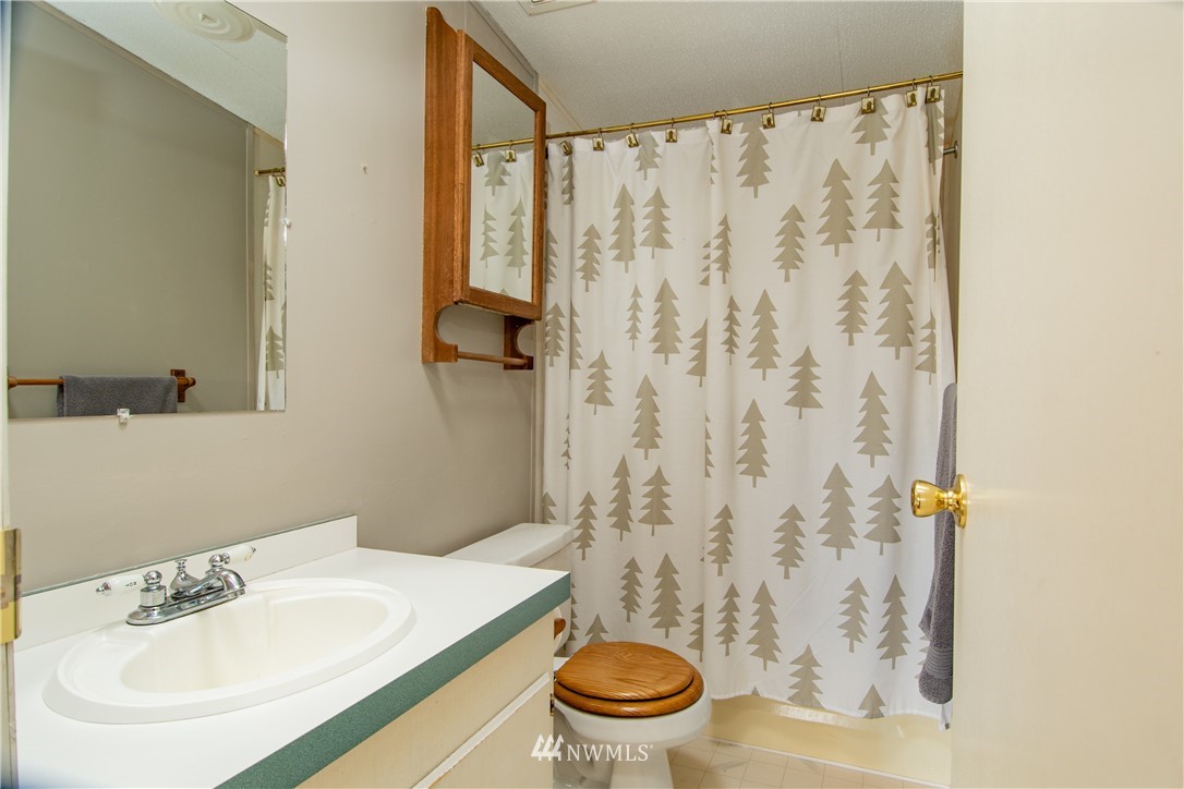 5406 Noon Road Bellingham, WA 98226 - Photo 9 of 40