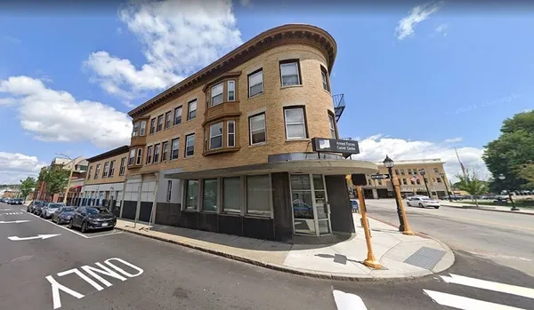 $2,000 | 5 Lexington Street, Unit 5, Waltham, MA 02452