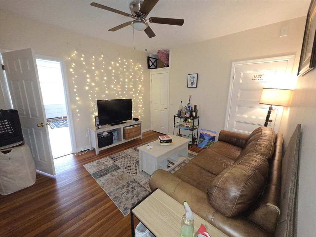 5 Lexington Street, Unit 5 Waltham, MA 02452 - Photo 2 of 10