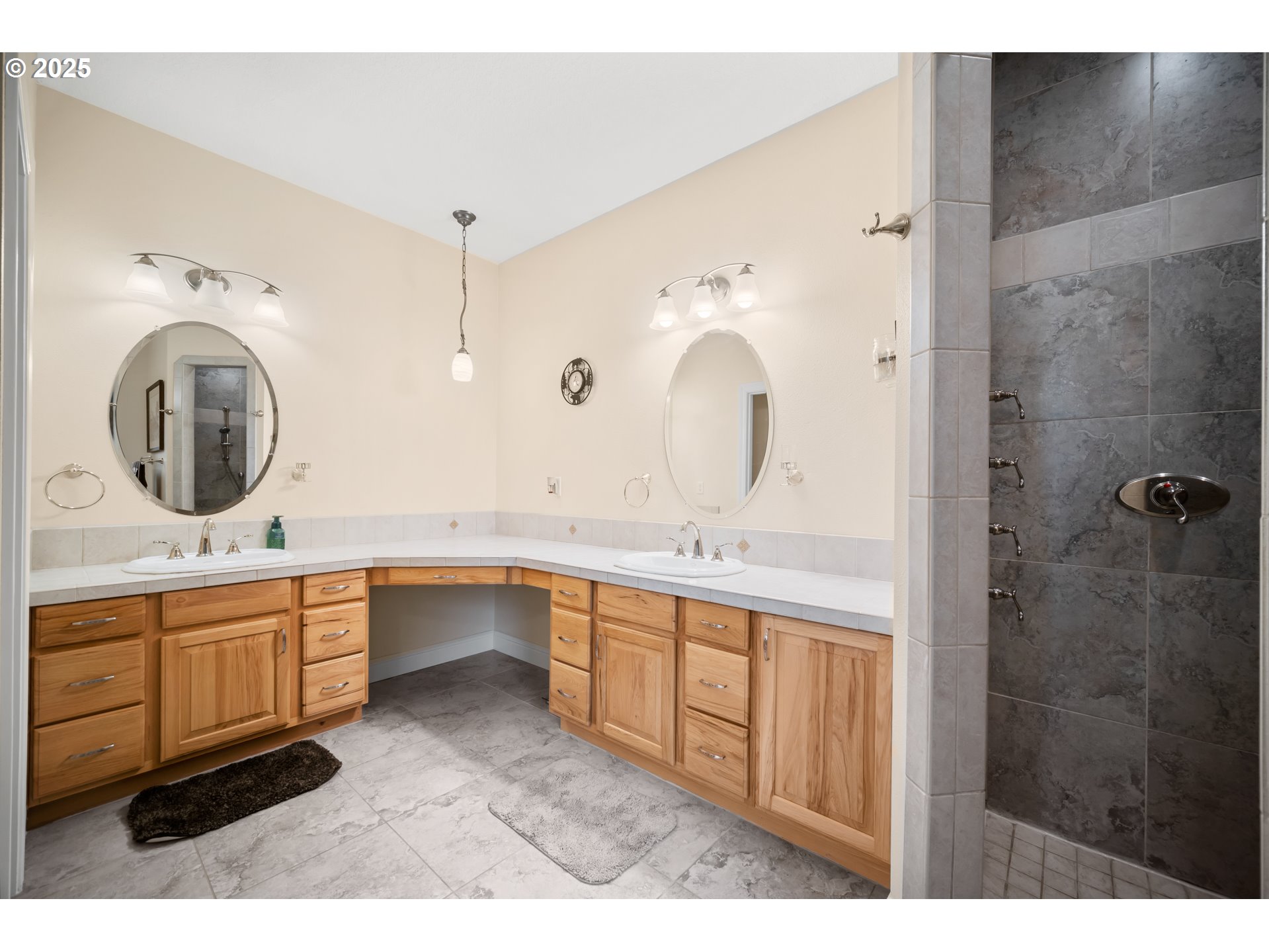 806 North Bodine Road Kelso, WA 98626 - Photo 21 of 40 Gallery Image 21