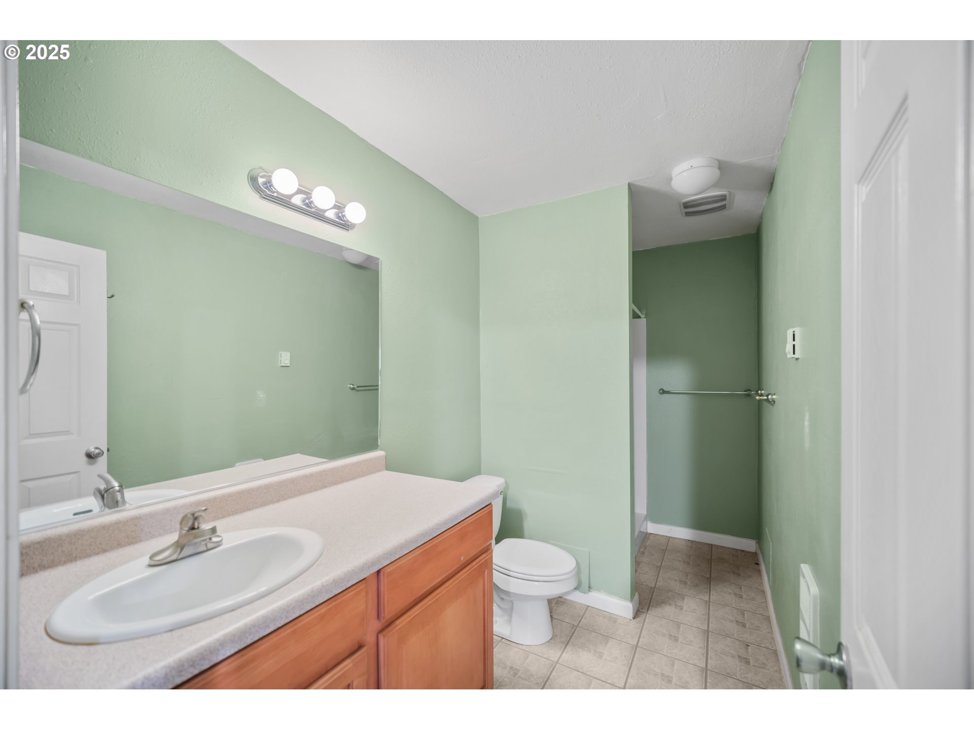 806 North Bodine Road Kelso, WA 98626 - Photo 32 of 40 Gallery Image 32