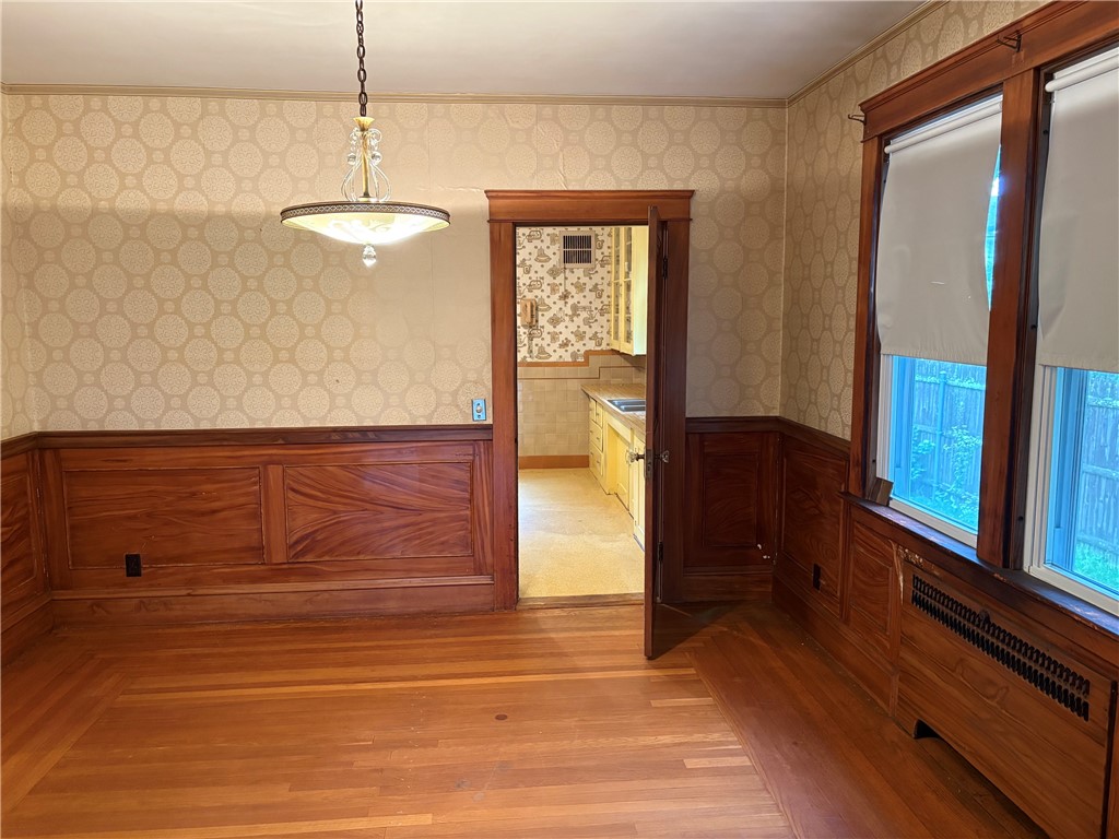 55 Stevens Road Cranston, RI 02910 - Photo 8 of 25