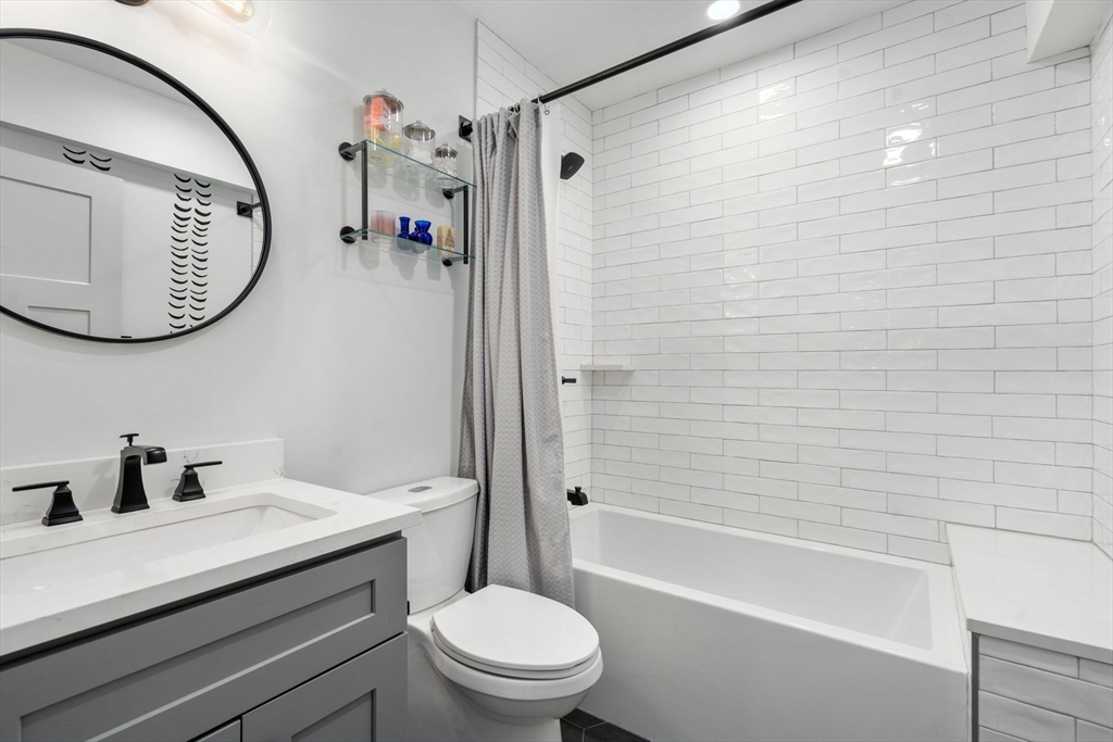 1069 Washington Street, Unit 2 Boston, MA 02124 - Photo 13 of 15