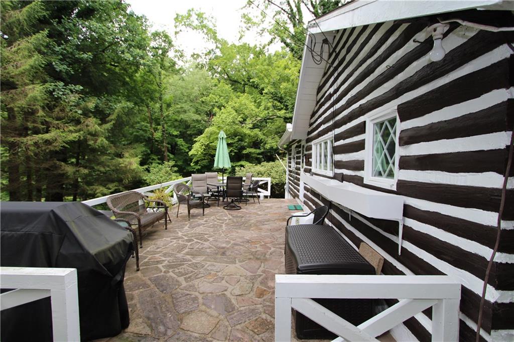 281 Orme Road Ligonier, PA 15658 - Photo 5 of 25