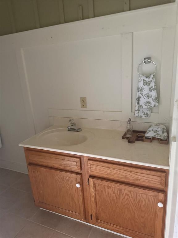 8330 Northeast 100th Avenue Bronson, FL 32621 - Photo 10 of 17