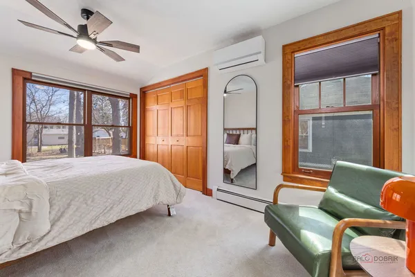$289,800 | 367 North Lake Street, Grayslake, IL 60030