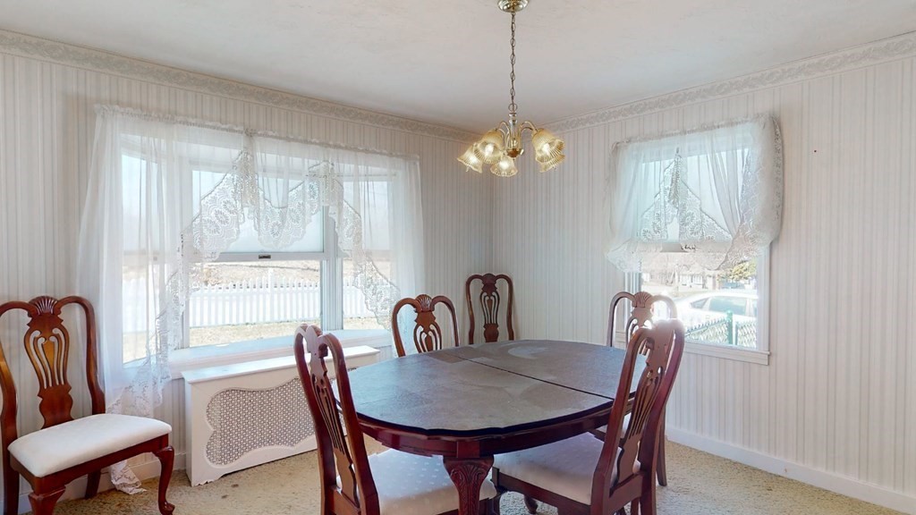 168 Beaconsfield Road Worcester, MA 01602 - Photo 15 of 33