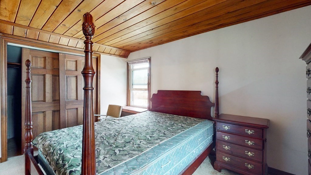 168 Beaconsfield Road Worcester, MA 01602 - Photo 20 of 33