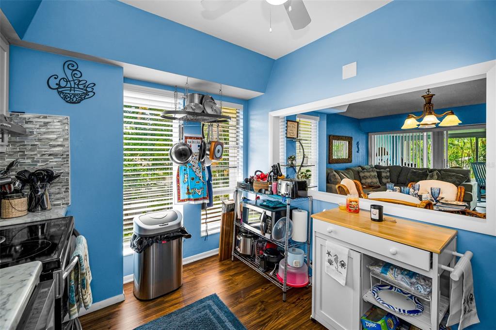 9945 47th Avenue North, Unit 210 St. Petersburg, FL 33708 - Photo 27 of 78