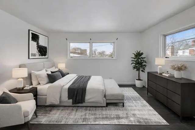 $3,500 | 1006 Devon Avenue, Park Ridge, IL 60068