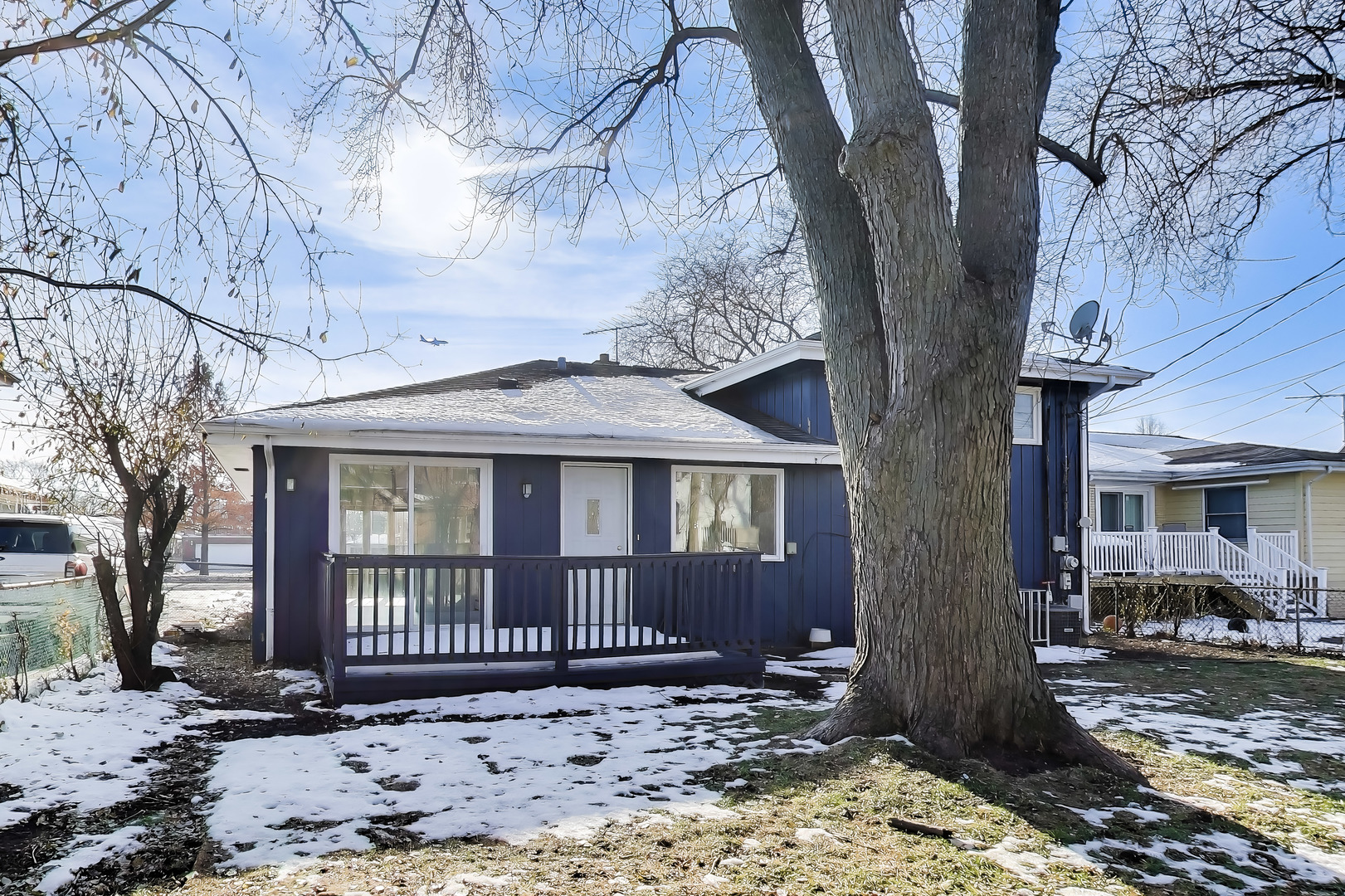 1006 Devon Avenue Park Ridge, IL 60068 - Photo 33 of 38 a front view of a house