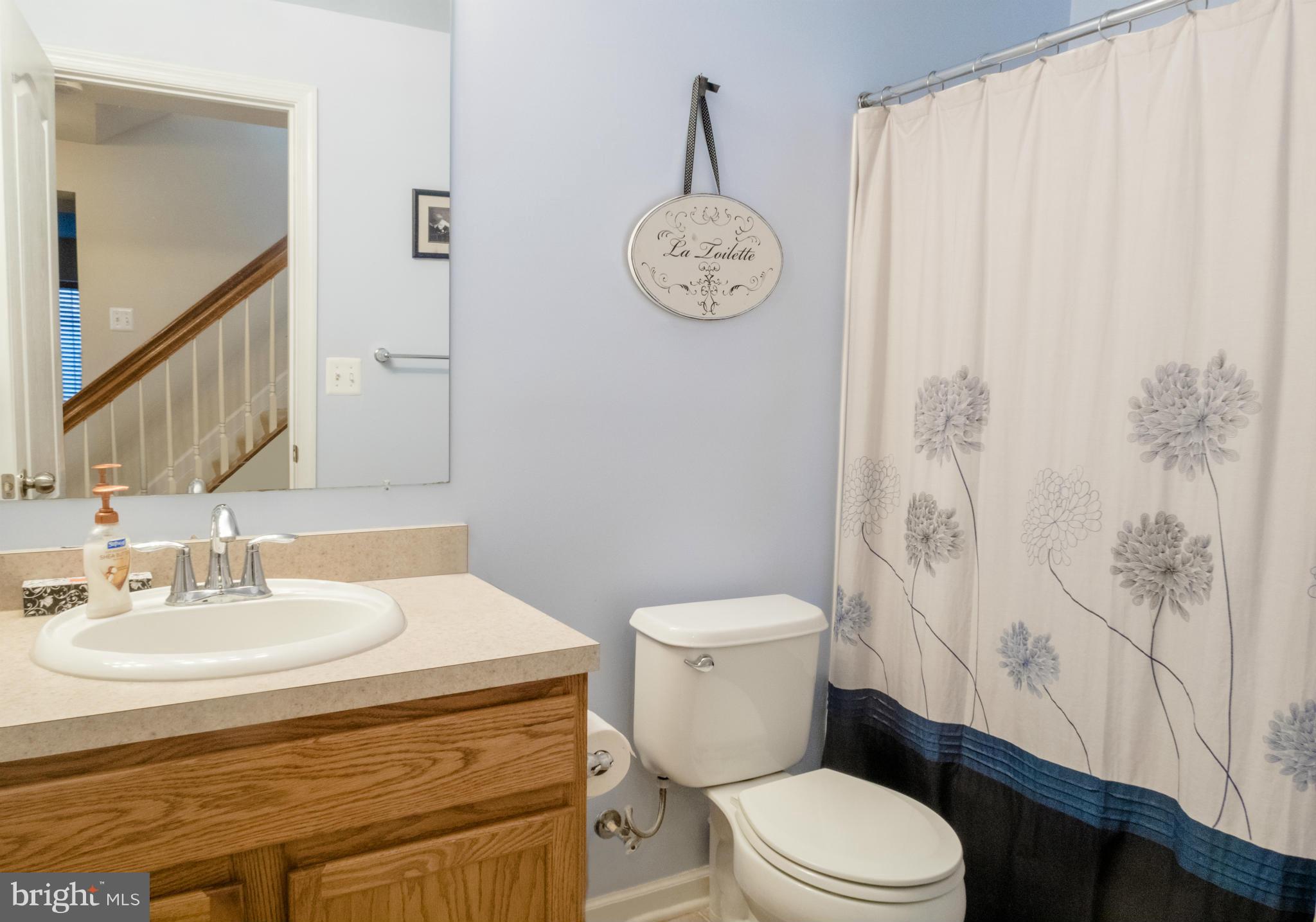 23026 Stringtown Road, Unit 2135 Clarksburg, MD 20871 - Photo 11 of 14 Bath