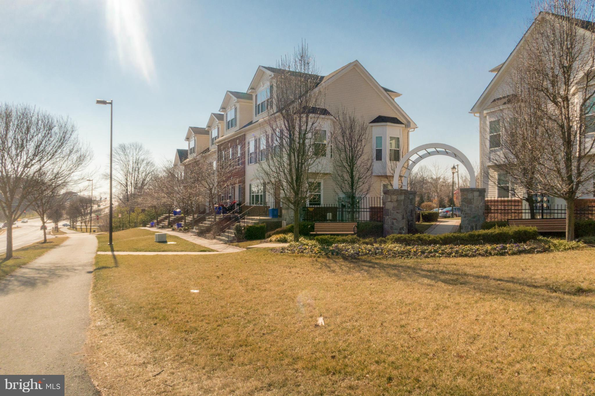 23026 Stringtown Road, Unit 2135 Clarksburg, MD 20871 - Photo 13 of 14 Community