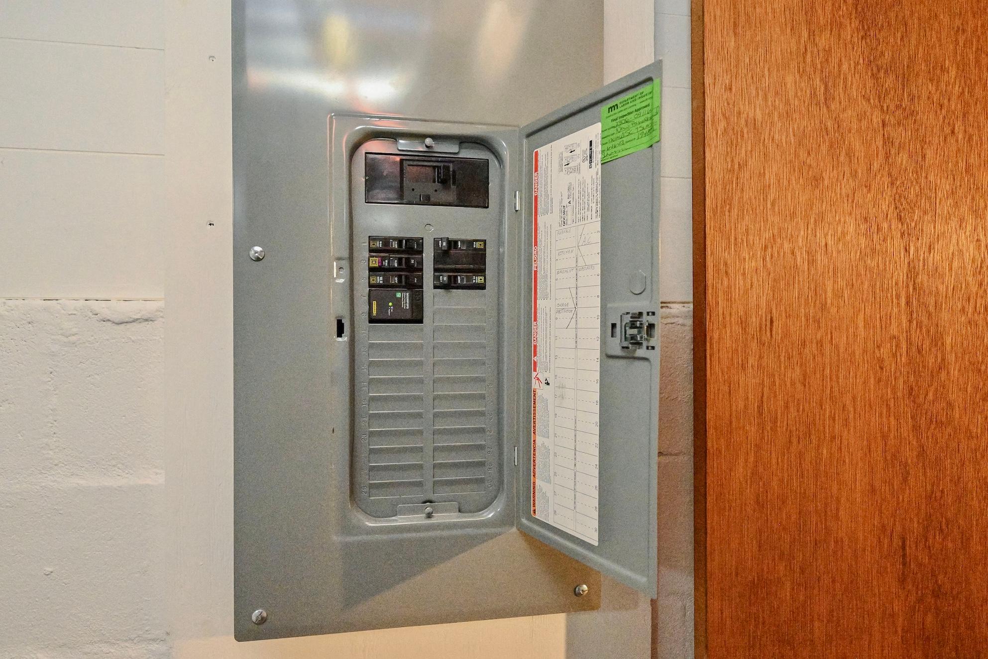 403 West Broadway Street Winona, MN 55987 - Photo 22 of 24