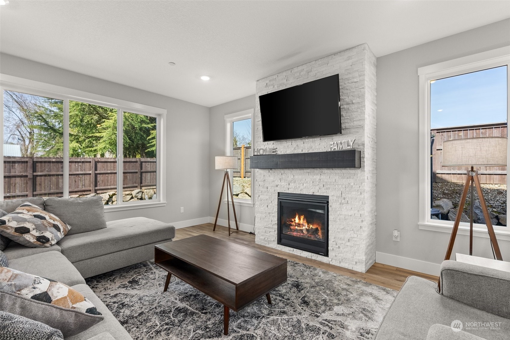 1521 South 40th Place Ridgefield, WA 98642 - Photo 7 of 40 Gallery Image 7