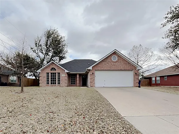 $1,995 | 551 Southwest Rand Drive, Burleson, TX 76028