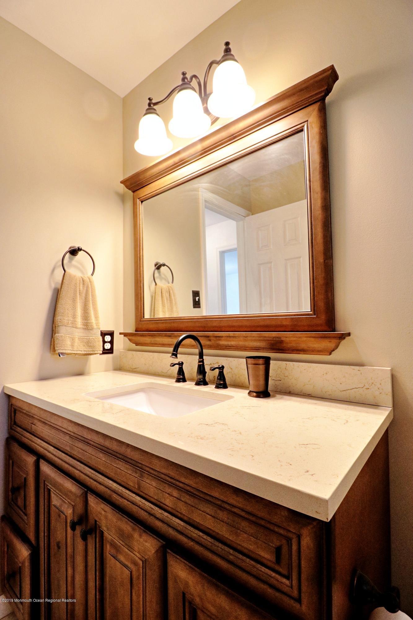 95 Appletree Road Howell, NJ 07731 - Photo 16 of 35 fullbath_3