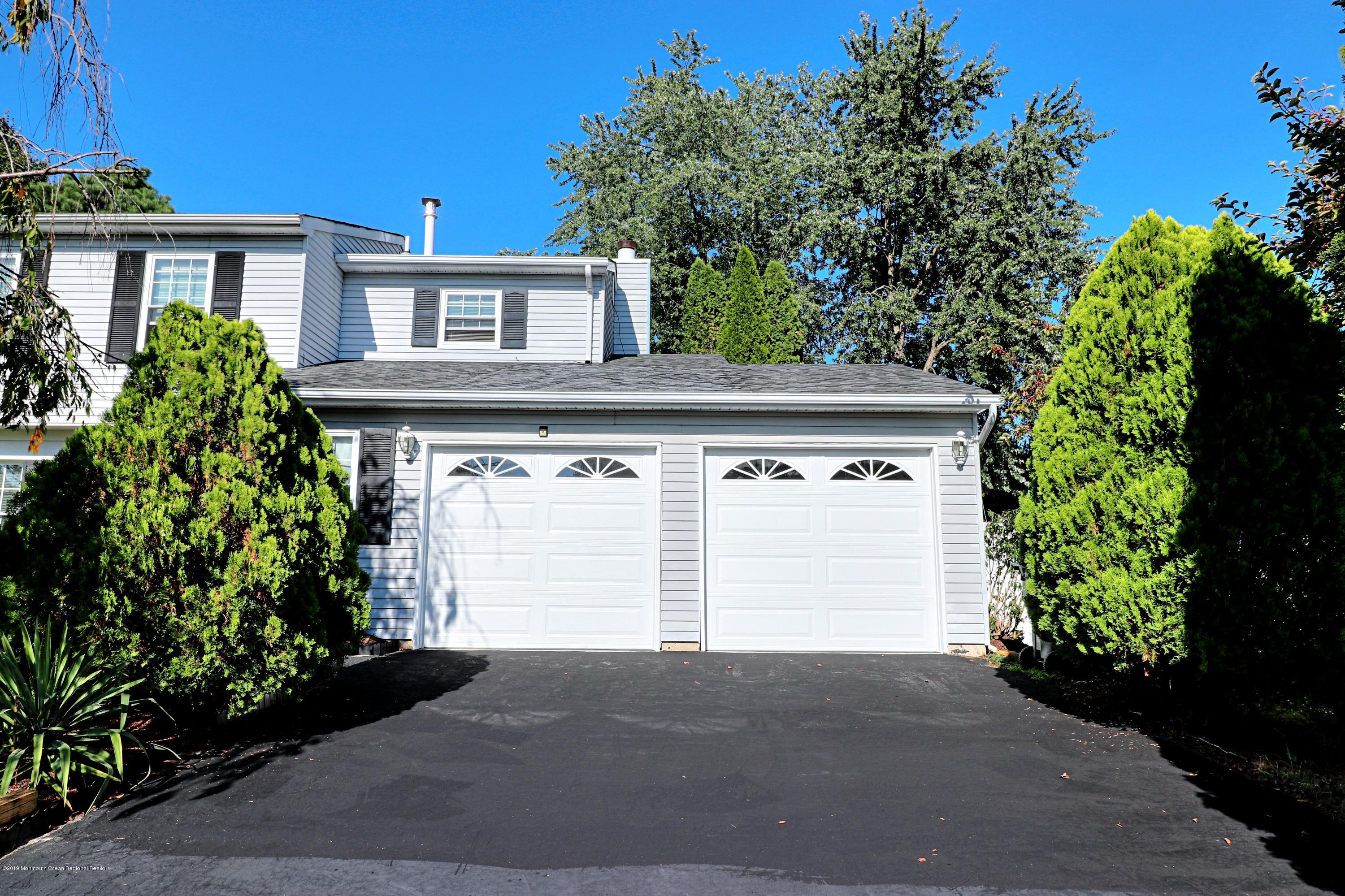 95 Appletree Road Howell, NJ 07731 - Photo 18 of 35 garage