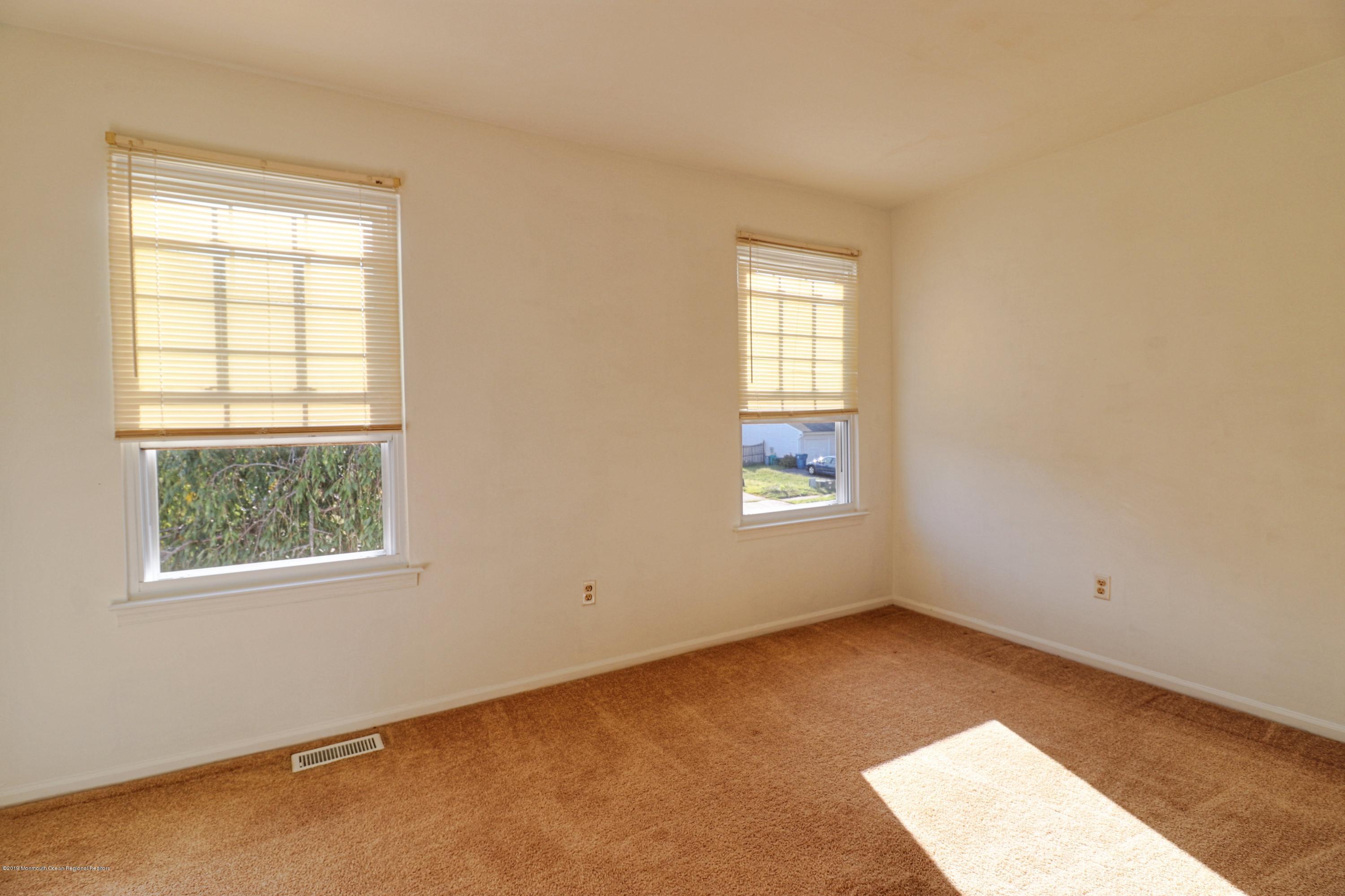 95 Appletree Road Howell, NJ 07731 - Photo 34 of 35 thirdbedroom_1