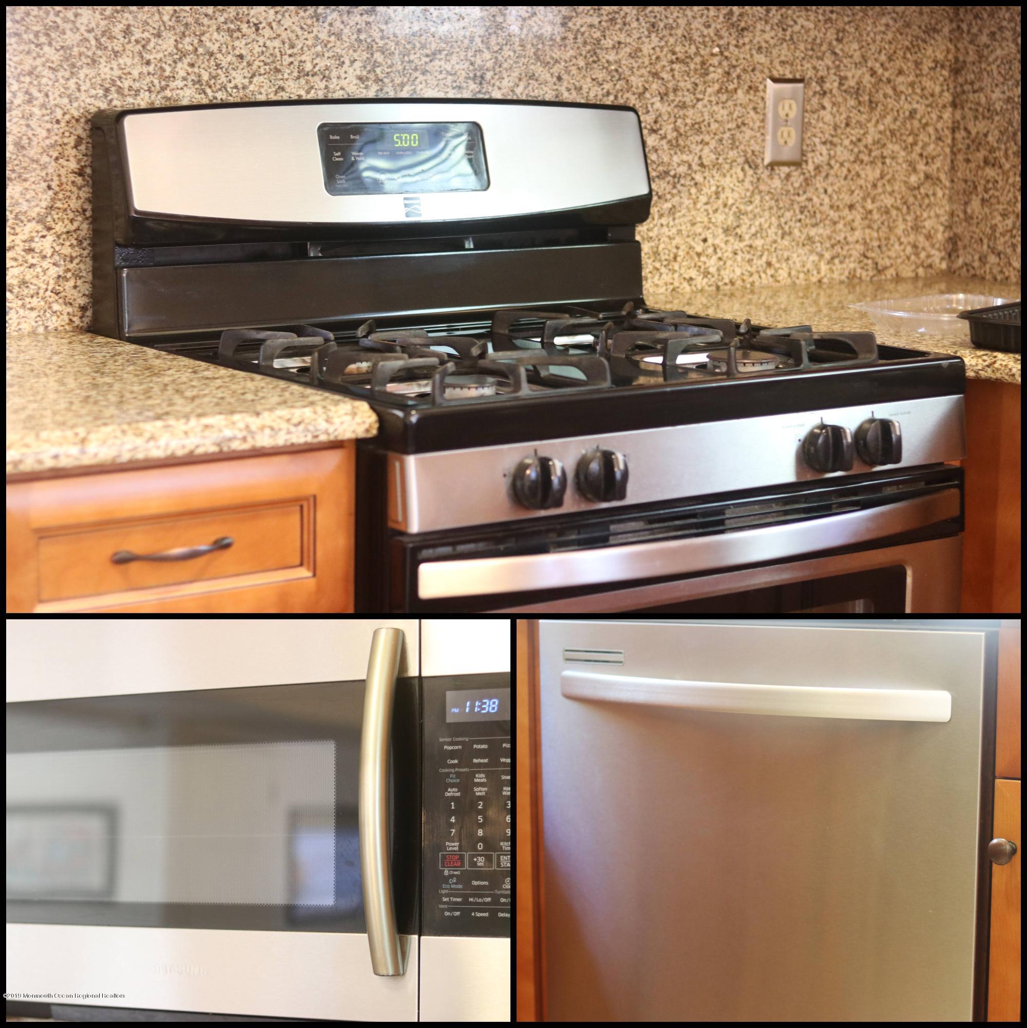 95 Appletree Road Howell, NJ 07731 - Photo 35 of 35 appliances