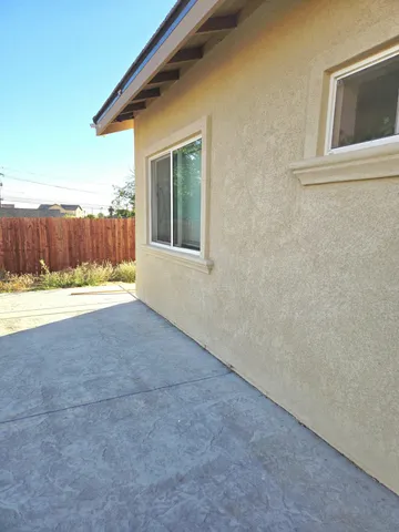 $859,000 | 10956 Cherry Avenue, Cherry Valley, CA 92223