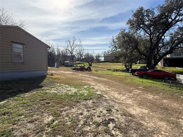 $149,500 | 609 East Henry Street, Hamilton, TX 76531