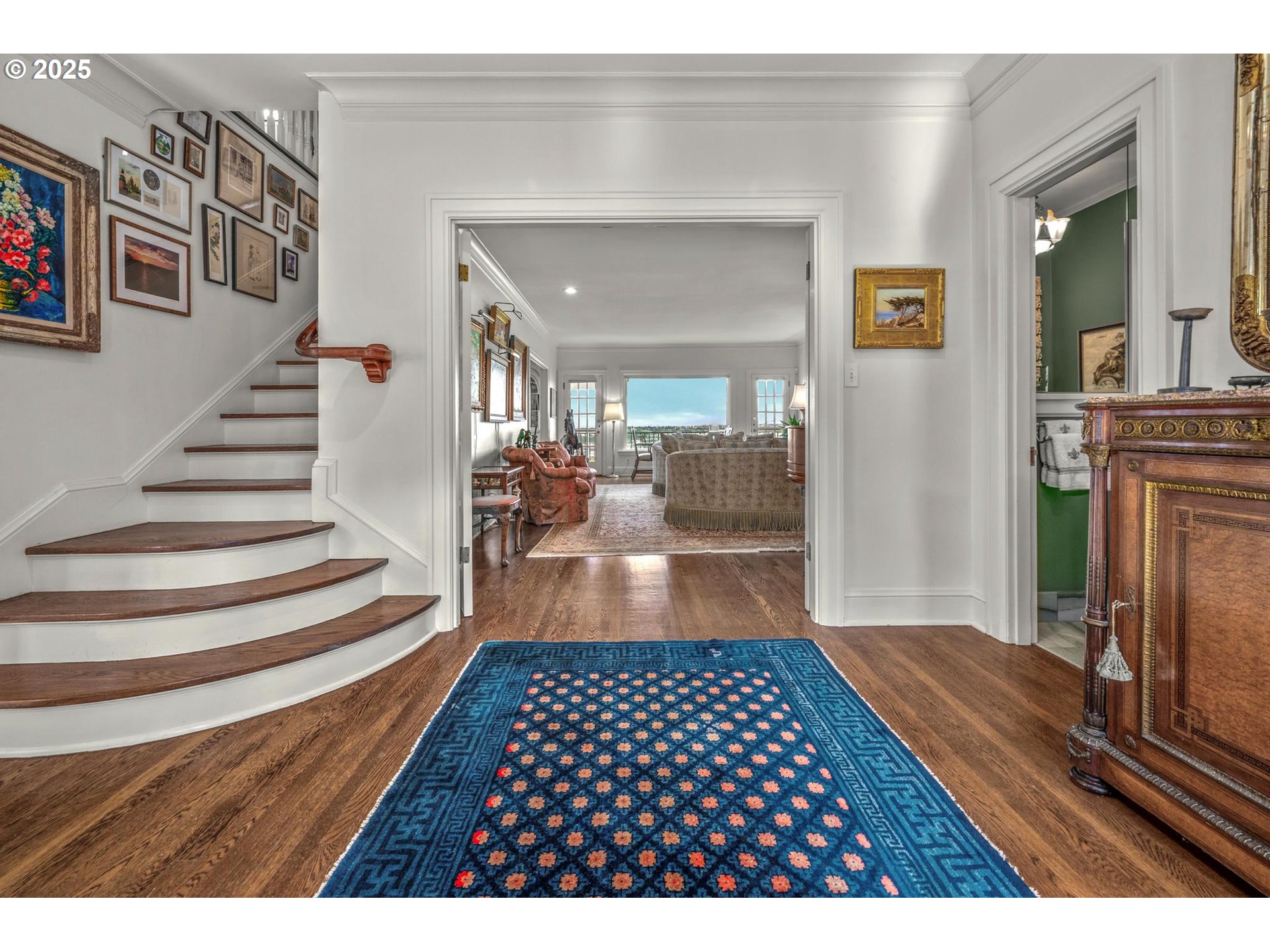 2831 Northwest Westover Road Portland, OR 97210 - Photo 3 of 33 Gallery Image 3
