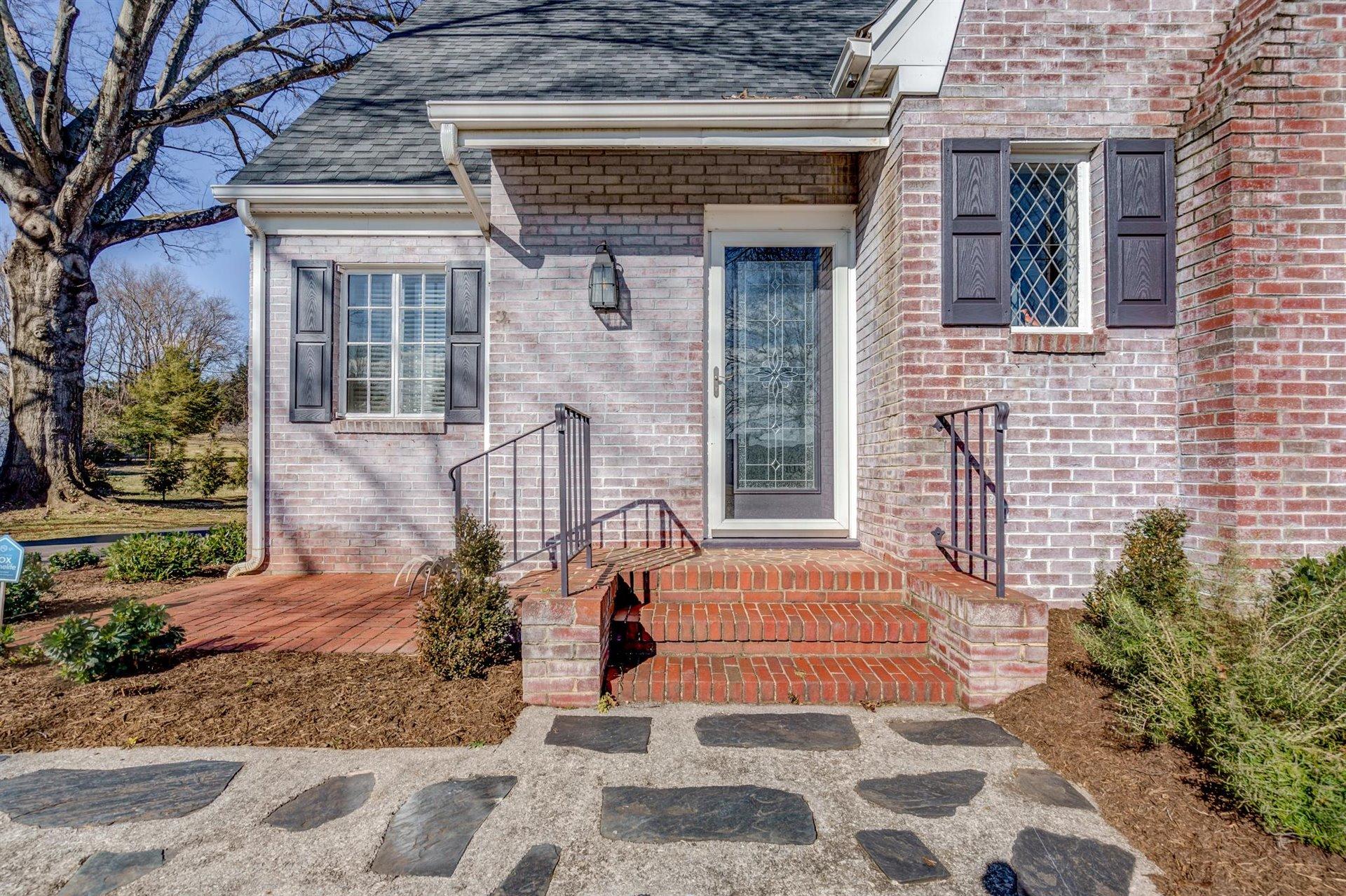 3525 Grandin Road Roanoke, VA 24018 - Photo 5 of 42 05-012220210099
