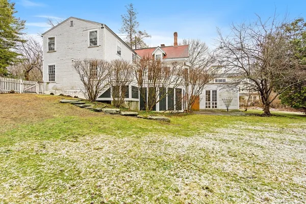 $1,995,000 | 70 Lexington Road, Concord, MA 01742