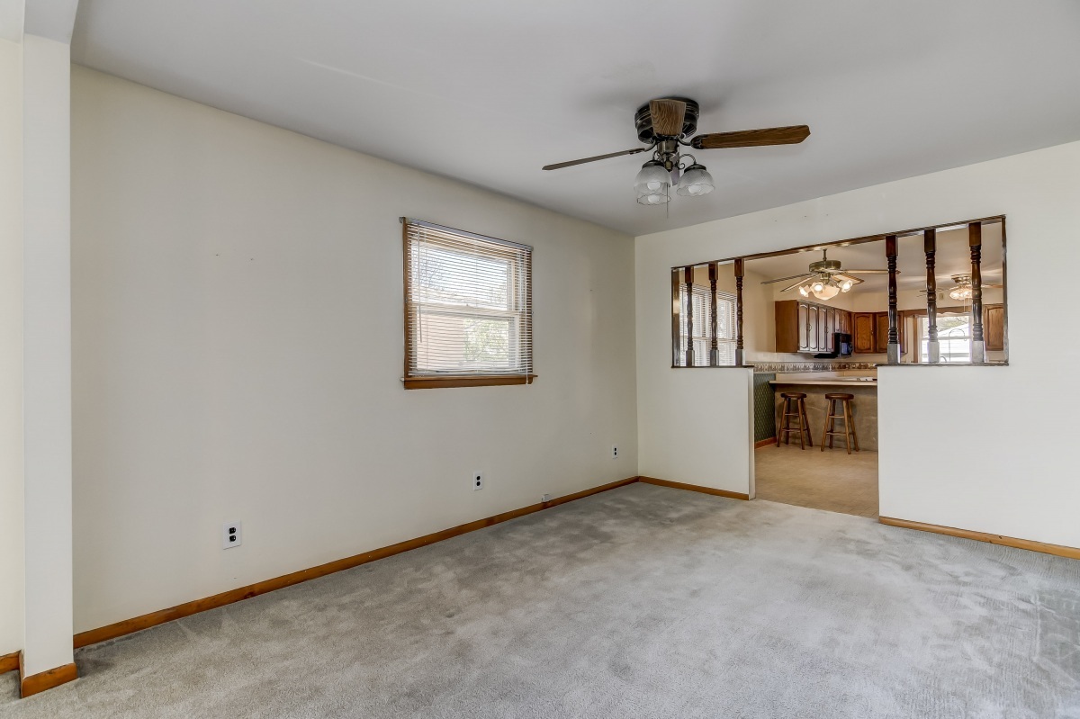 1129 North Milton Avenue Springfield, IL 62702 - Photo 8 of 35 Gallery Image 8