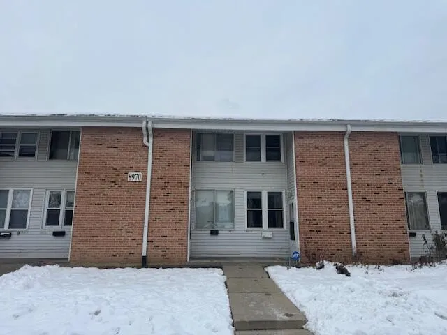 $83,900 | 8970 North 95th Street, Unit G, Milwaukee, WI 53224