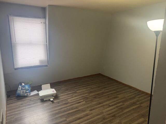 8970 North 95th Street, Unit G Milwaukee, WI 53224 - Photo 9 of 11 BR 2