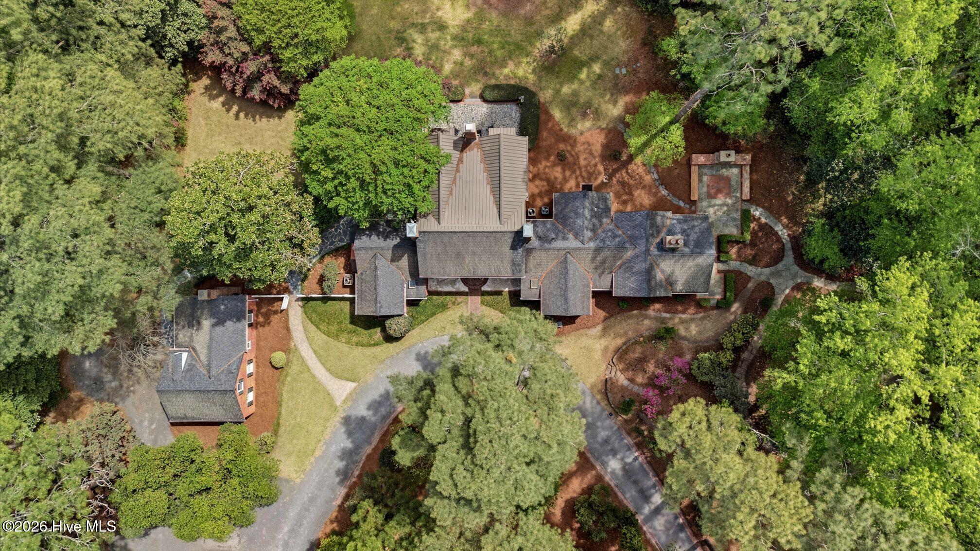285 North Bethesda Road Southern Pines, NC 28387 - Photo 2 of 85